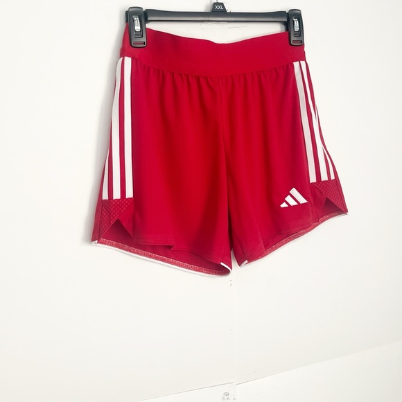 Adidas Womens Shorts Size XS - Picture 3 of 9